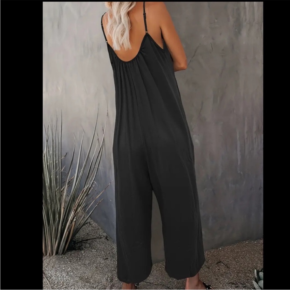 NWOT Black romper with palazzo pants - Picture 2 of 2